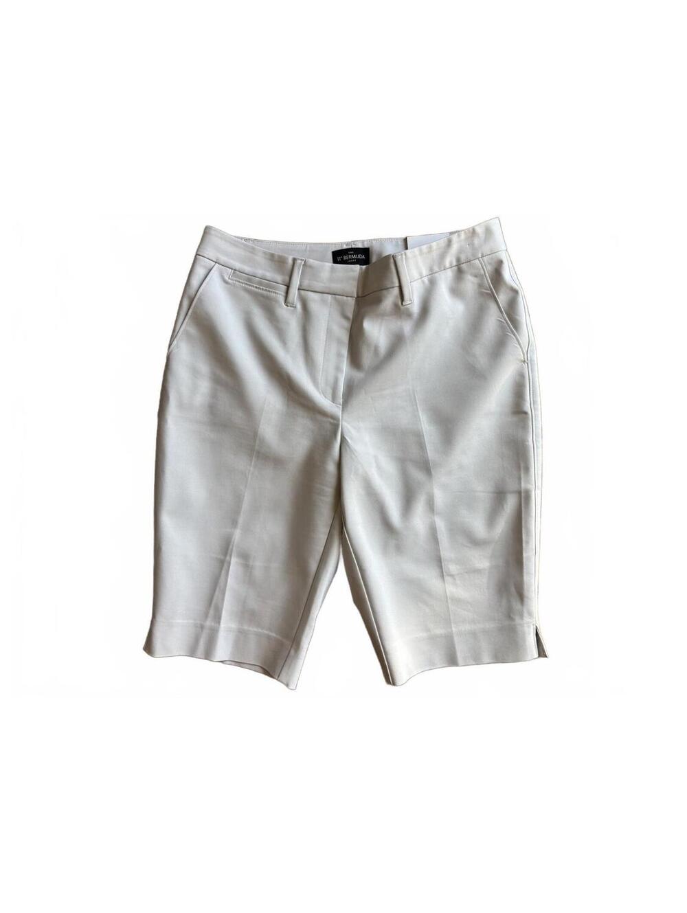NWT White House Black Market 11” Bermuda Shorts - Ivory Size 4